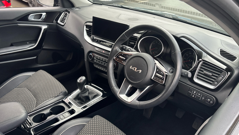 Kia Xceed 1.5T GDi ISG 3 5dr Petrol Hatchback